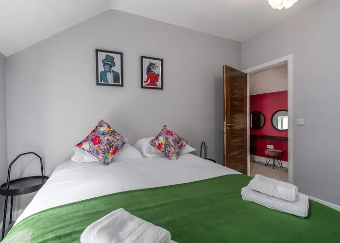 Kenny's * Килкенни